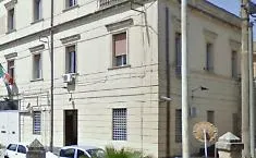 Smartphone e due panetti di droga sequestrati in cella nel carcere di Caltanissetta
