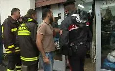 Le sorelline scomparse e ritrovate in un negozio a San Cataldo: la notte misteriosa che resta da chiarire