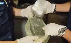 Arsenale e laboratorio di droga a Gela: fermato 43enne con 13 ordigni, una pistola e 344 grammi di cocaina