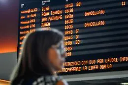 Scioperi di ottobre 2026, dai treni alla scuola: dove e quando sono previste le proteste