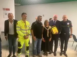 Sicilia: per le emergenze sanitarie nei piccoli Comuni la Regione distribuisce 202 defibrillatori
