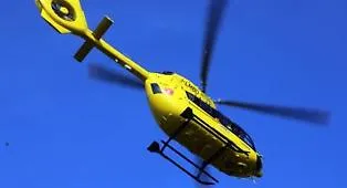 Gela, sorpasso azzardato sulla statale 115: cinque mezzi coinvolti, paziente trasferito in elisoccorso