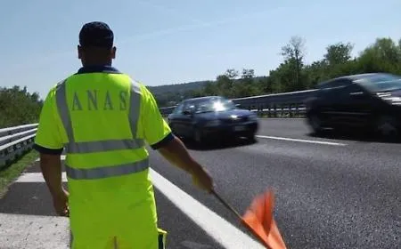 Incidente mortale nella galleria Caltanissetta: statale 640 bloccata e traffico deviato