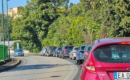 Automobilisti di Caltanissetta ostaggio del &ldquo;rosso&rdquo;: cantieri stradali infiniti