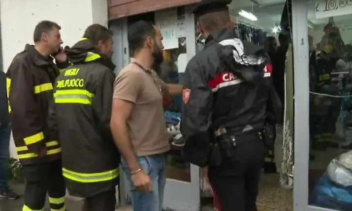 &laquo;Ridatemi i miei figli&raquo;: la rabbia del padre delle sorelline di San Cataldo